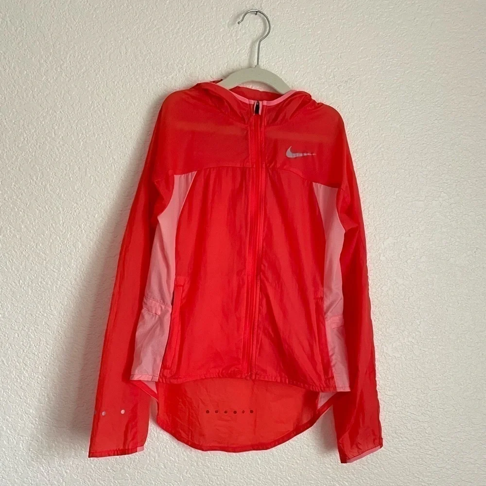 Nike great preowned